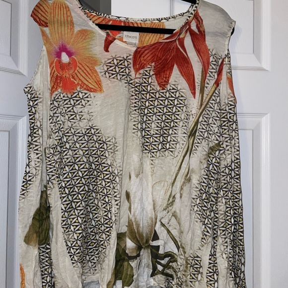 Chico's Vibrant Floral and Geometric Women's Blouse - Picture 1 of 6